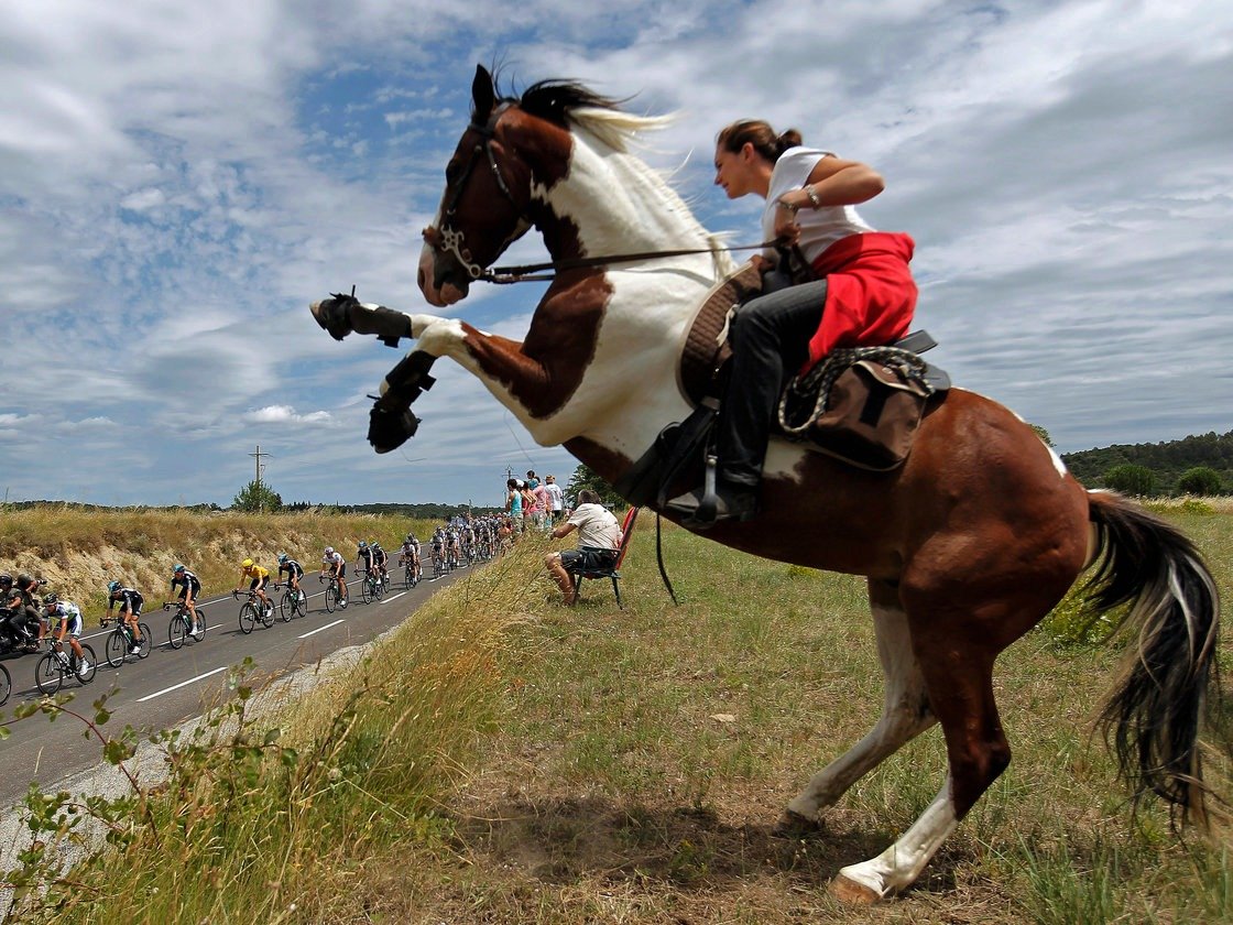 Экстравагантные поклонники Tour de France