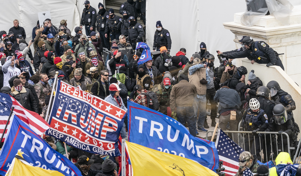 Неслучайное совпадение: годовщина штурма Капитолия и беспорядки в Казахстане