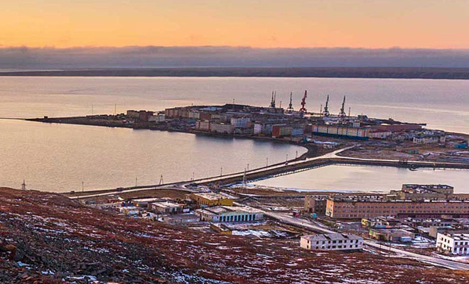 Певек: жизнь в самом северном городе России, который питает плавучая атомная станция