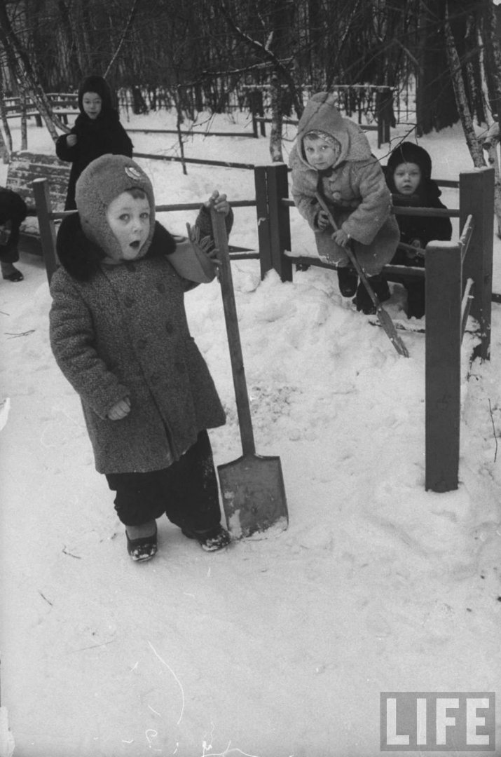 Жизнь советского детского сада в 1960 году глазами фотографа LIFE Дальние дали