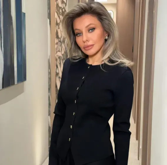 Надежда Стрелец на обложке журнала: Канделаки высказалась о скандале с травлей