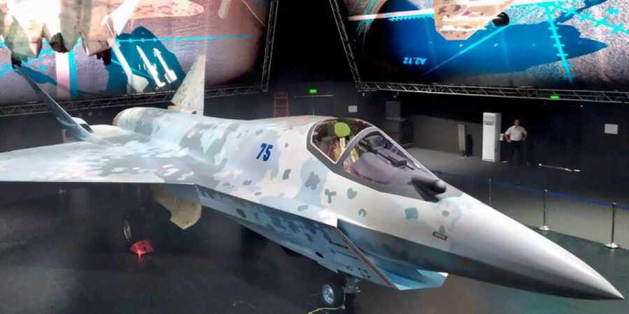 Кто станет первым обладателем российского истребителя Су-75
