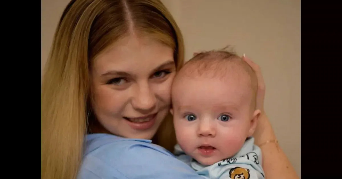 Александра Трусова показала, как растёт её сын Миша