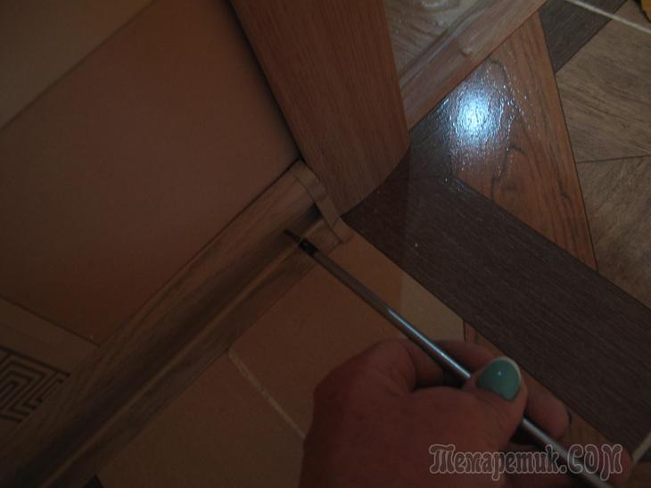 Крепление напольных плинтусов в квартире женскими руками: мастер-класс женские хобби