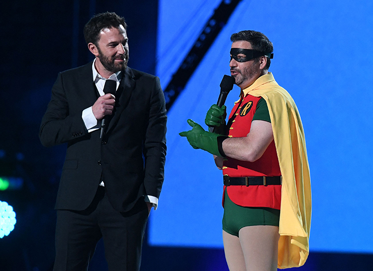 Дженнифер Лопес с мамой, принц Гарри без Меган Маркл и другие звезды на концерте Vax Live в Лос-Анджелесе Дженнифер Лопес с мамой, принц Гарри без Меган Маркл и другие звезды на концерте Vax Live в Лос-Анджелесе Звезды,Новости о звездах