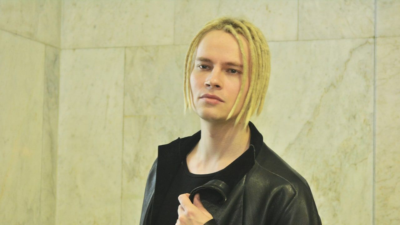 Певец SHAMAN назвал причину успеха хита «Я русский»