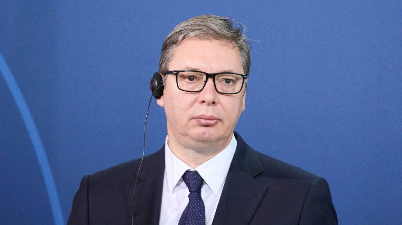 Украинский депутат Гончаренко заявил о скором бегстве Вучича в Россию Политика