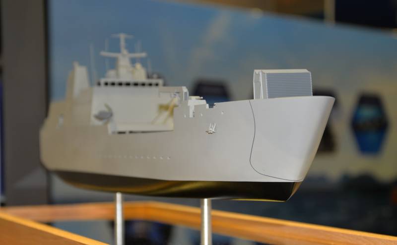 Программа разработки десантного корабля LAW. Первые варианты и перспективы вмф