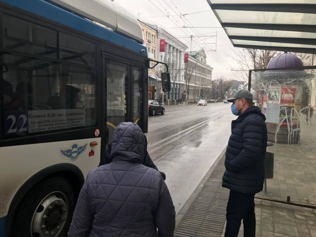 В первые дни января в Ростове-на-Дону на линию вышло 55% от необходимого количества транспорта