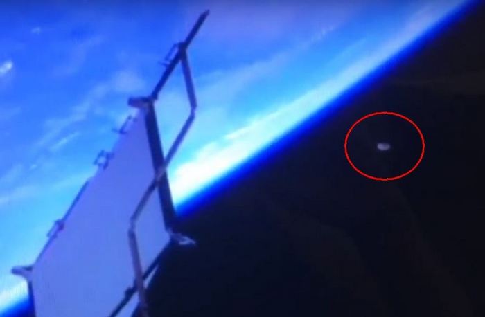 НЛО заметили на МКС и сообщили об этом в Хьюстон