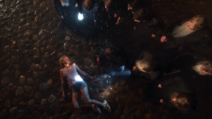 МОНАСТЫРЬ ДЛЯ АНАСТАСИИ ИВЛЕЕВОЙ: БЛОГЕРШУ УБИРАЮТ С ЭКРАНА россия