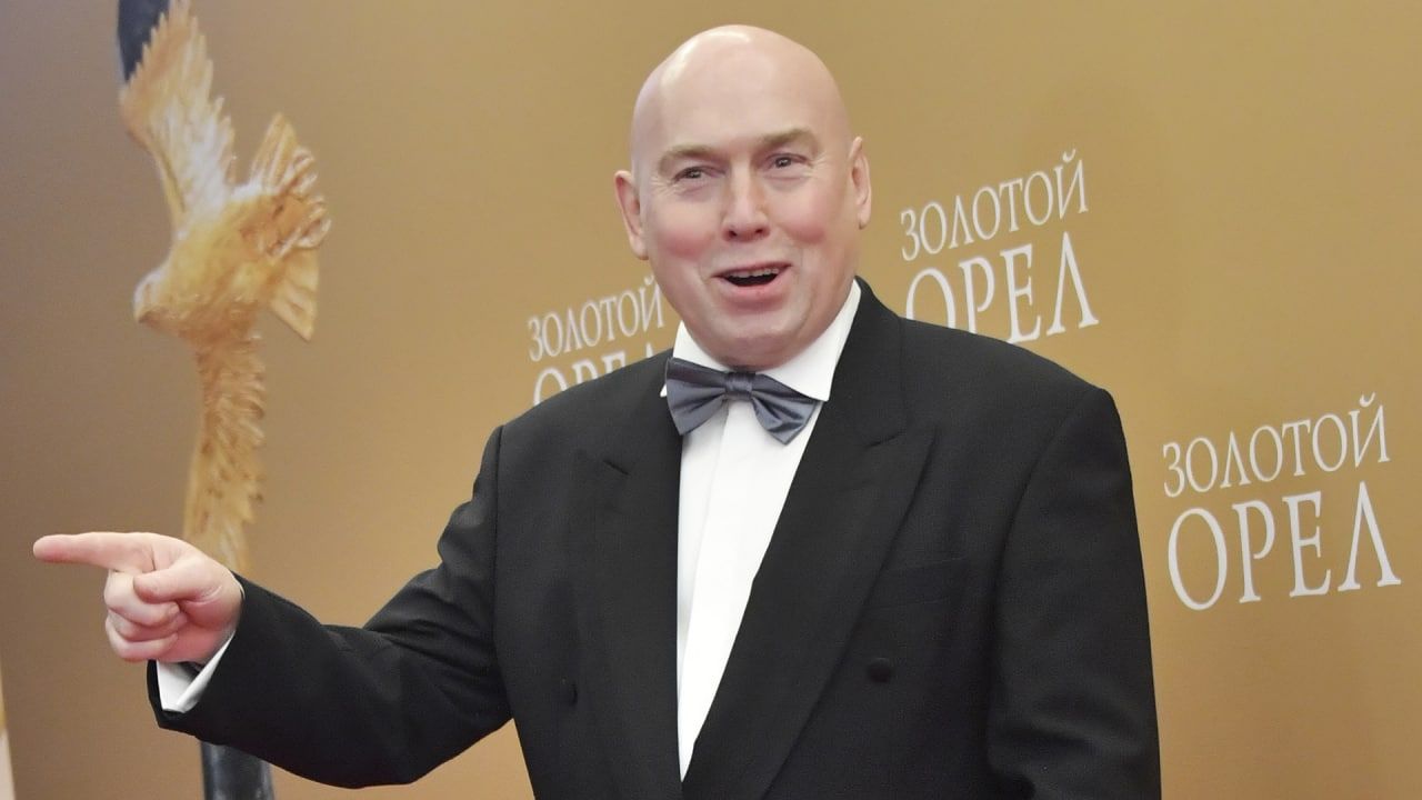 Сухоруков назвал провокацией слухи о его возвращении в театр «Моссовета»