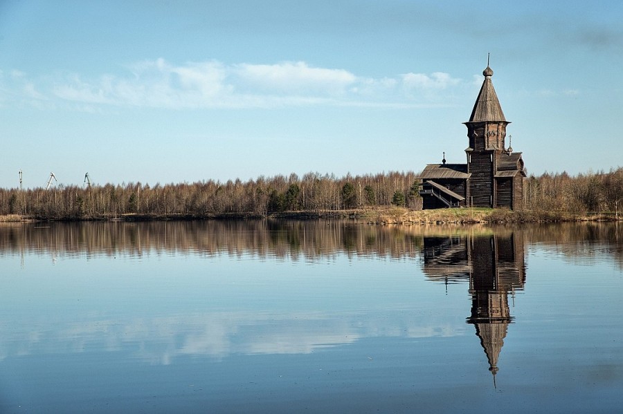 Кондопога карелия. Церковь Успения Пресвятой Богородицы Карелия. Успенская Церковь Карелия Кондопога. Церковь Успения в Кондопоге. 1774.. Кондопога Церковь Успения Пресвятой Богородицы.