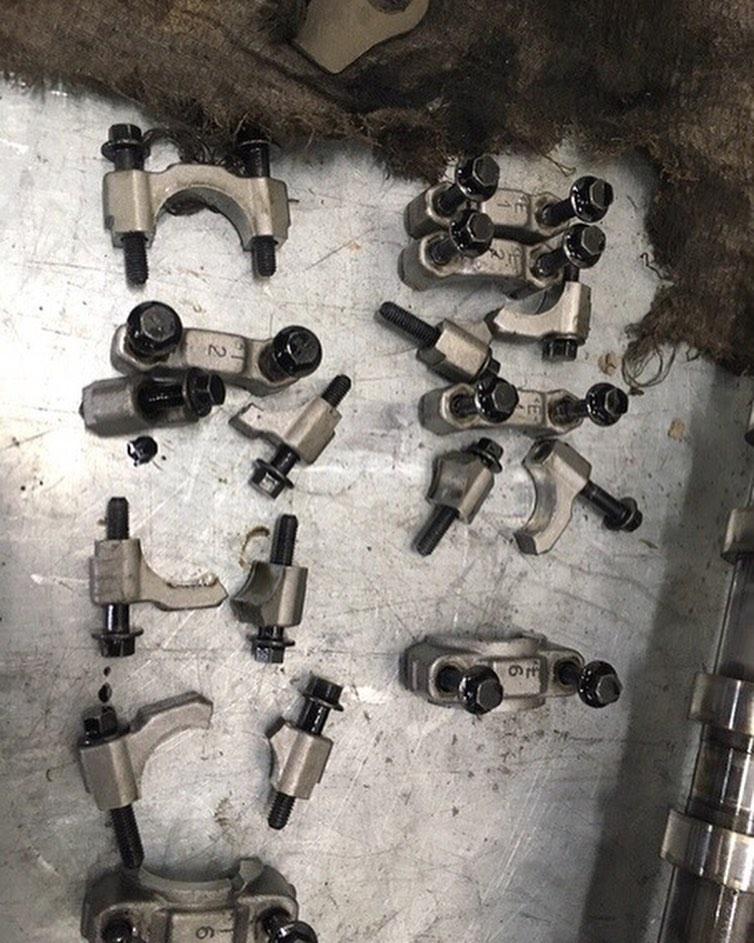 Механики забыли под капотом тряпку. Теперь должны клиенту новый двигатель авто и мото,автоновости