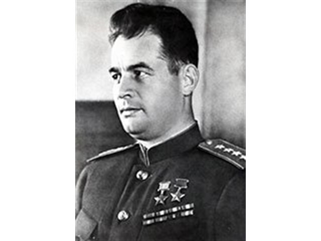 Как проявили себя настоящие генералы РККА летом 1941-го? история