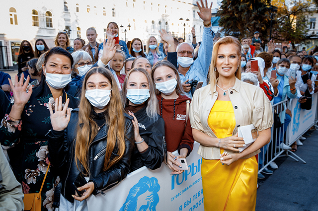 Агата Муцениеце, Ирина Безрукова, Константин Хабенский и другие гости кинофестиваля в Нижнем Новгороде Агата Муцениеце, Ирина Безрукова, Константин Хабенский и другие гости кинофестиваля в Нижнем Новгороде Светская жизнь