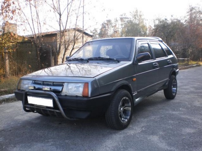 11 фотографий тюнинга автомобилей, владельцы которых думают, что их не накажет ГИБДД авто и мото,автоновости,гибдд,Россия,тюнинг