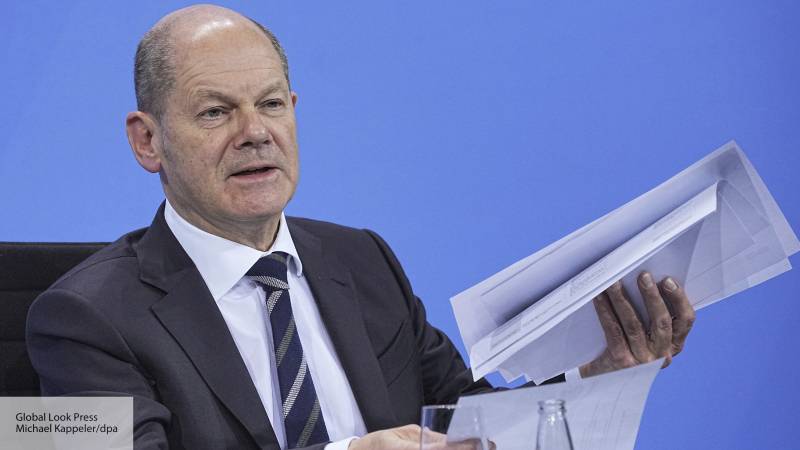 Политолог Брутер: новый канцлер ФРГ продолжит неприятную для Киева политику Меркель