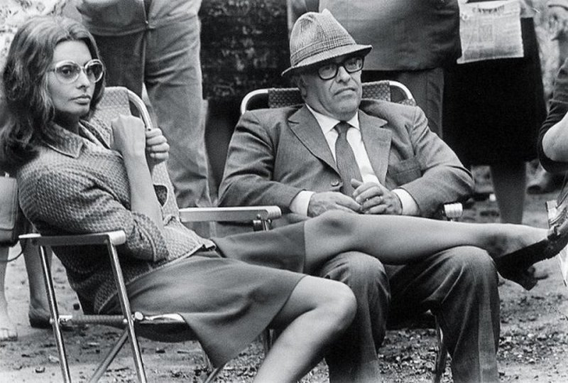 Софи Лорен и Карло Понти в Москве на съемках фильма «Подсолнухи», 1969 год. знаменитости, интересные фото, фото