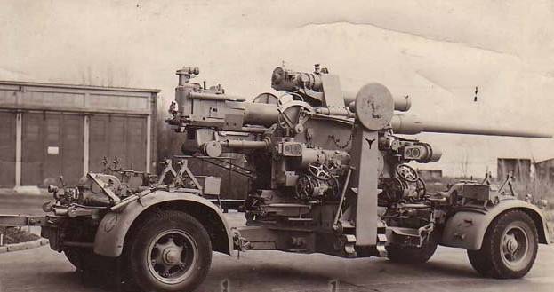 Послевоенная служба зенитных орудий калибра 88–128-мм, изготовленных в нацистской Германии Воронежская обл,[563094],г,Воронеж [561543],г,Евпатория [1435682],г,Москва [1405113],город Воронеж г,о,[95241116],Евпатория г,о,[95252037],оружие,респ,Крым [1434425]