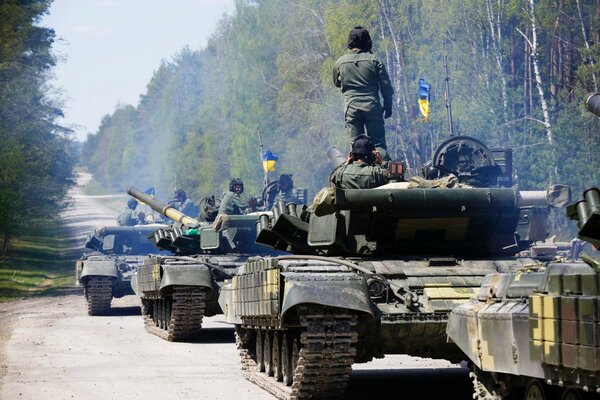 Почему Украина оказавшись в НАТО, сразу направит танки на Курск новости,события