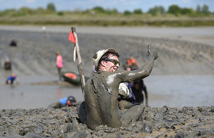 Как проходят грязевые гонки в Великобритании