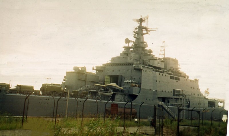 Почему в России не строятся крейсера? армия,вмф