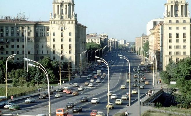 В 1977 году в Москве произошло землетрясение, которое считалось невозможным в этой территории. Волна пришла с Карпат