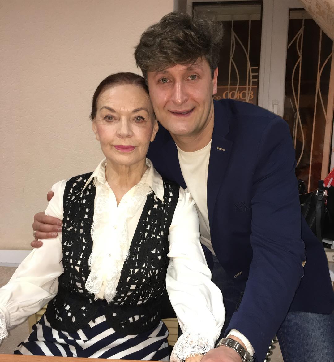 76-летняя Людмила Чурсина пыталась покончить жизнь самоубийством после болезненного развода