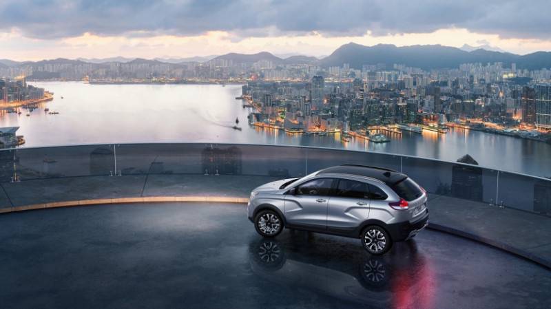 АвтоВАЗ опубликовал тизер новой модели Lada