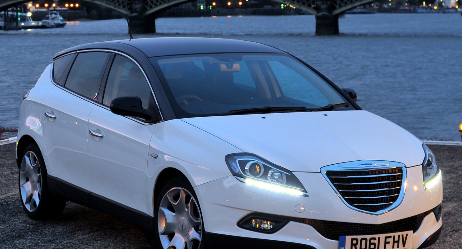 Молодым понравится, семейным пригодится: универсальный Chrysler Delta