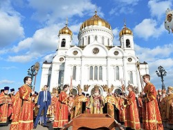 "Собеседник" подсчитал, во сколько православным обходится поклонение мощам