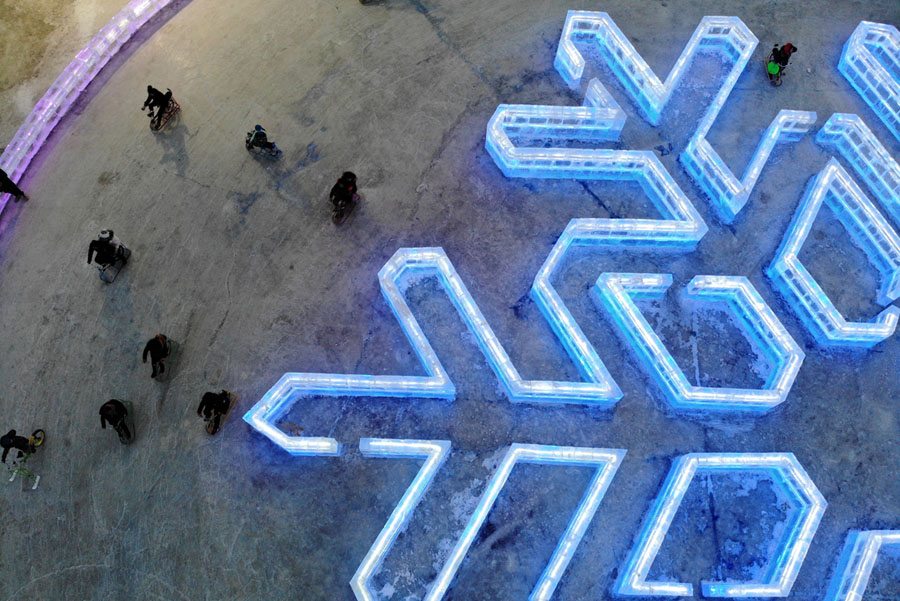 Фоторепортаж с  Харбинского фестиваля льда и снега 2019 года Дальние дали