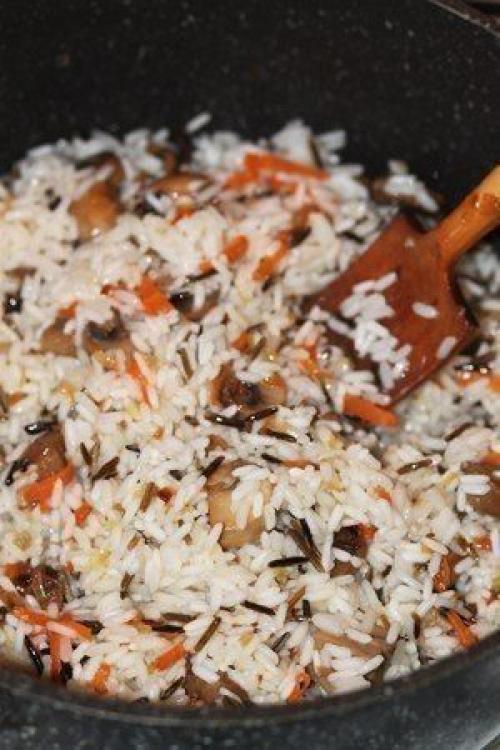 Вкусный и полезный рис с овощами и грибами. 05