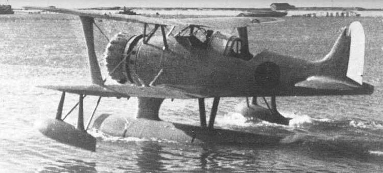 Боевые самолеты. Самый массовый и самый несчастливый Боевые самолеты. Самый массовый и самый несчастливый ввс