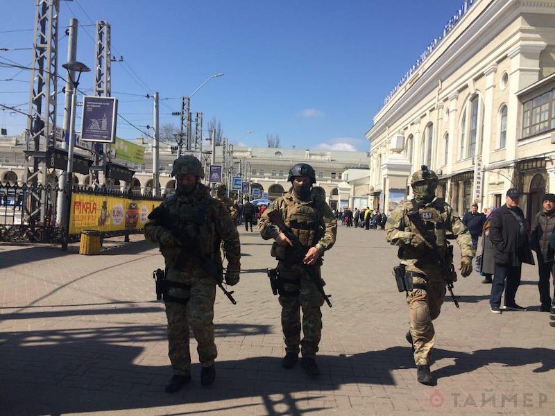 На улицах Одессы замечены автоматчики СБУ новости,события, политика