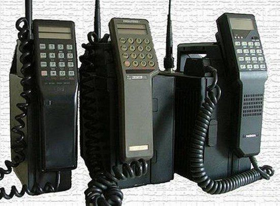 Первые мобильные телефоны 80-90-е годы телефоны, связь, ретро