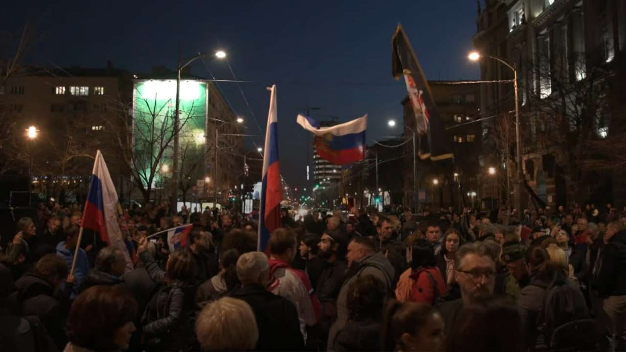 Сербский политолог: Белград должен ясно заявить, что отказывается вводить санкции против России Весь мир