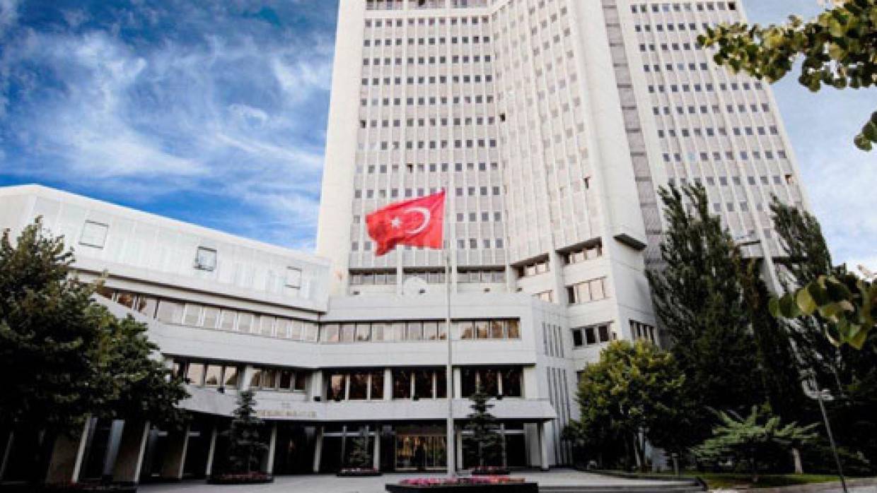 МИД Турции объявит послов десяти стран персонами нон грата