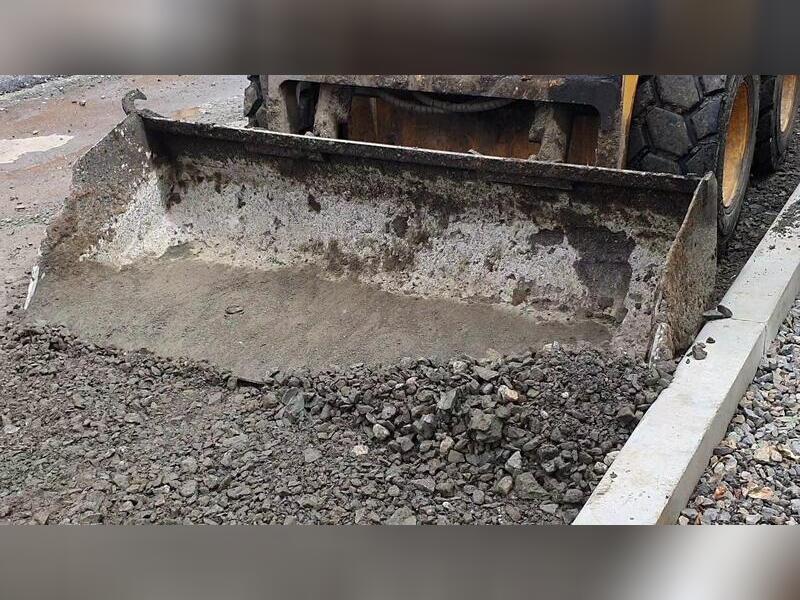 В Чите продолжаются работы по благоустройству и профилированию дорог