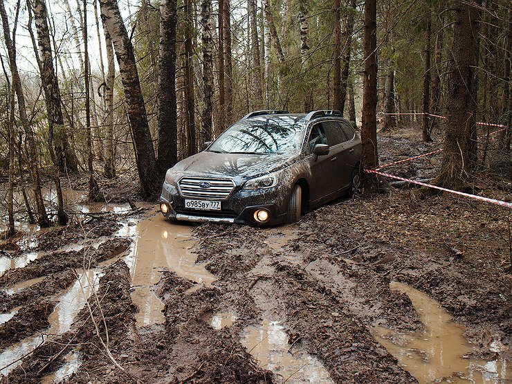 Фото машин застрявших в грязи