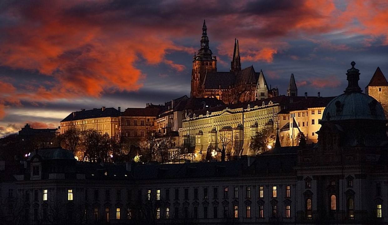 Новое Правительство Чехии хочет провести ревизию отношений с Россией и Китаем Политика