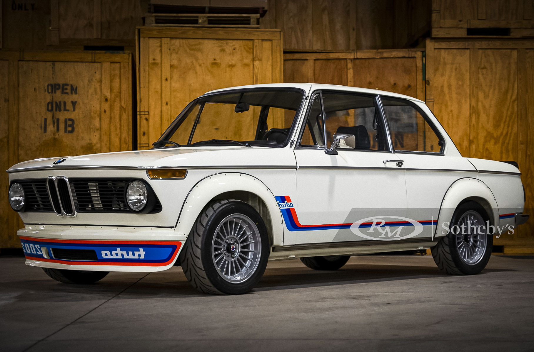 Редкий 47-летний BMW Turbo пустят с молотка за 10 миллионов рублей Редкий 47-летний BMW Turbo пустят с молотка за 10 миллионов рублей Новости