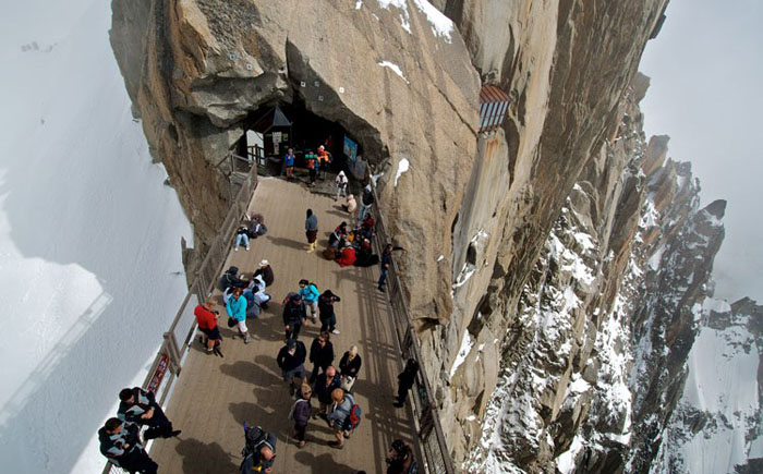 Мост Aiguille du Midi