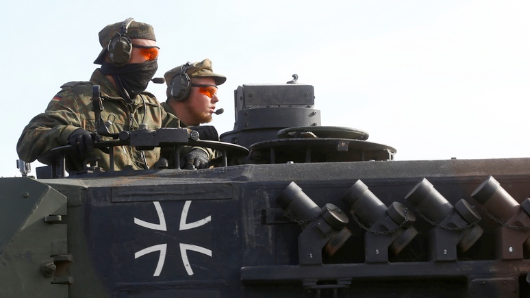 Junge Welt: в Германии командный центр НАТО активно готовят к войне с Россией иносми