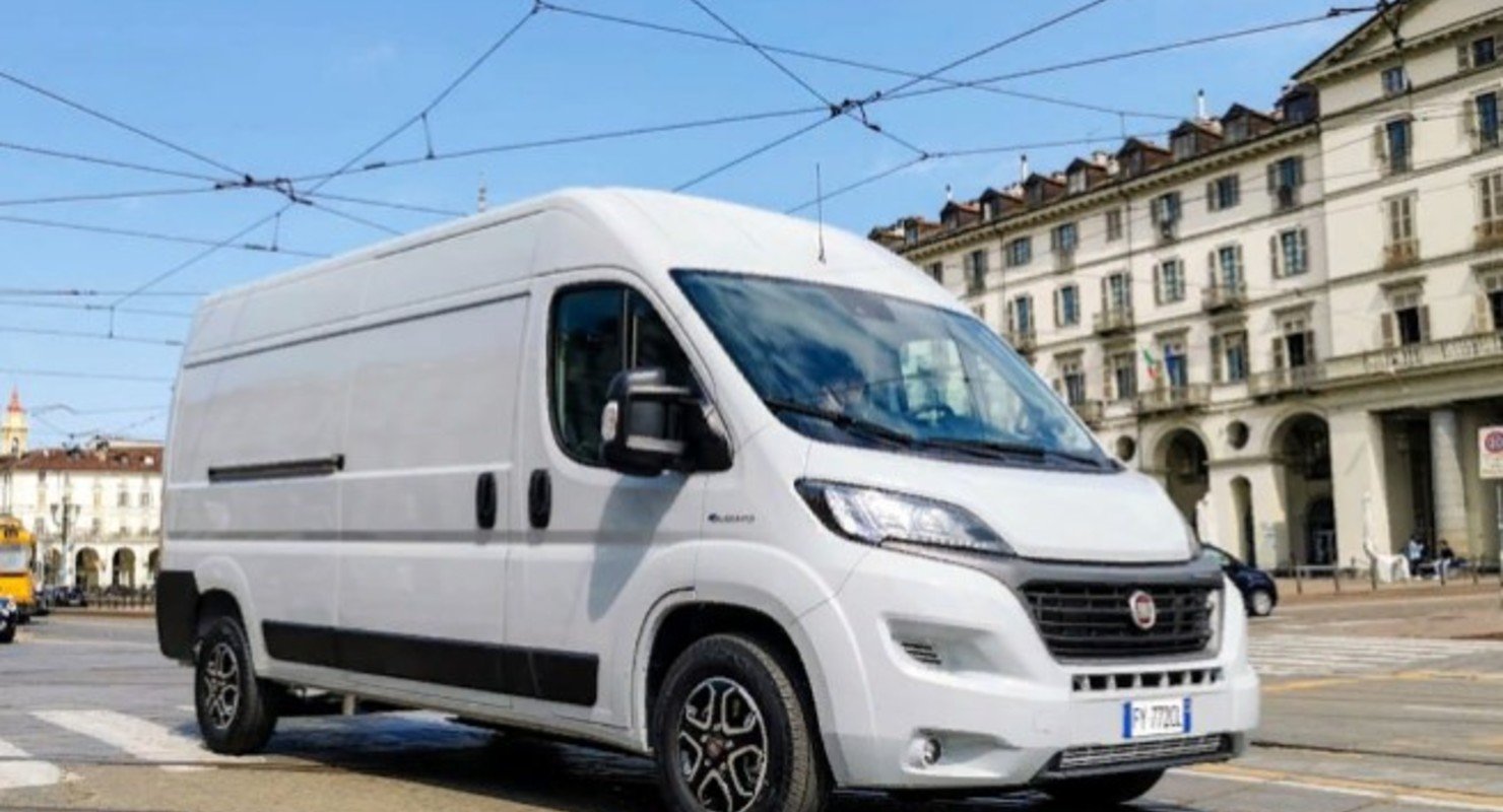 Электрический фургон Fiat e-Ducato станет первым грузовым электрокаром Stellantis
