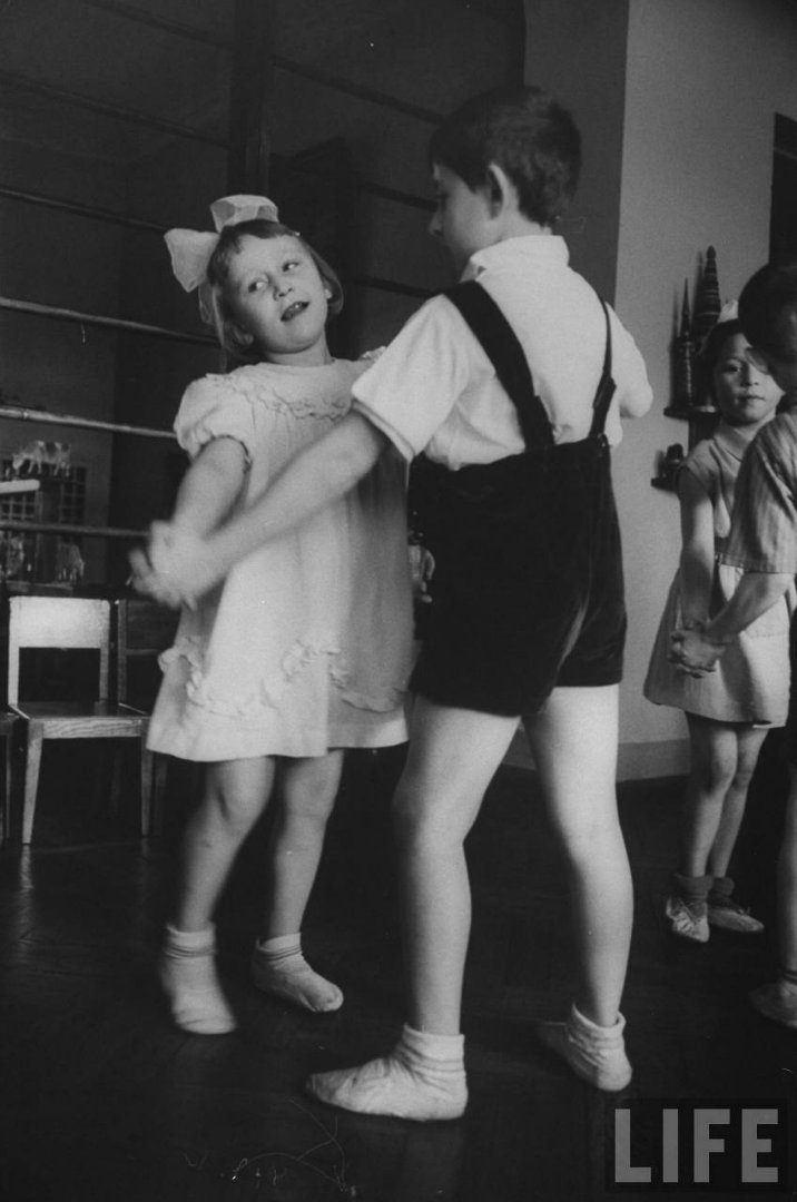 Жизнь советского детского сада в 1960 году глазами фотографа LIFE Дальние дали