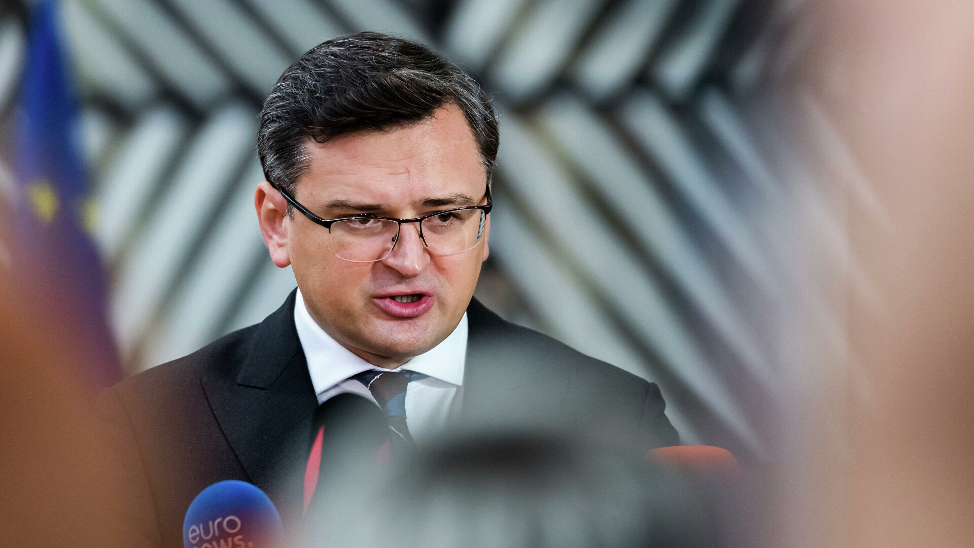 Глава МИД Украины Кулеба: мы серьезно рассматриваем сценарий вторжения из Белоруссии