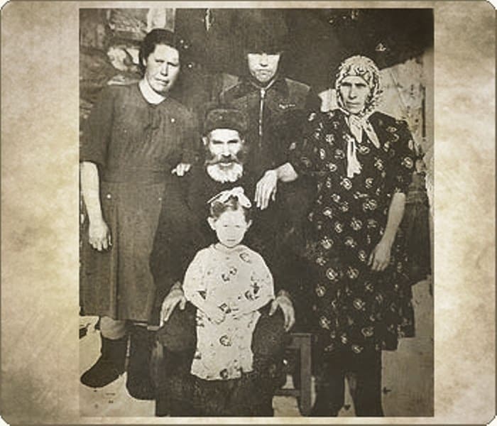 118 лет без таблеток: как российская долгожительница пережила четверых мужей и почти всех правителей ХХ в. 