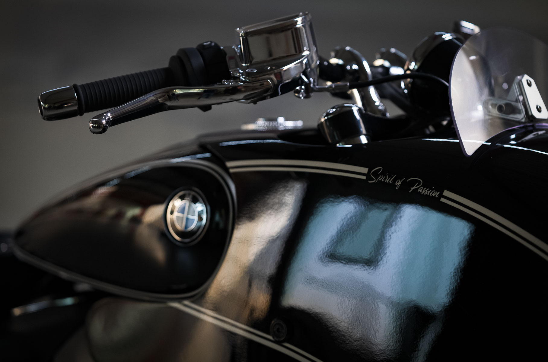 Одержимость BMW большими «ноздрями» добралась и до мотоциклов Одержимость BMW большими «ноздрями» добралась и до мотоциклов Новости